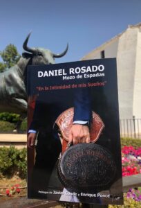 Portada del nuevo libro de Daniel Rosado.