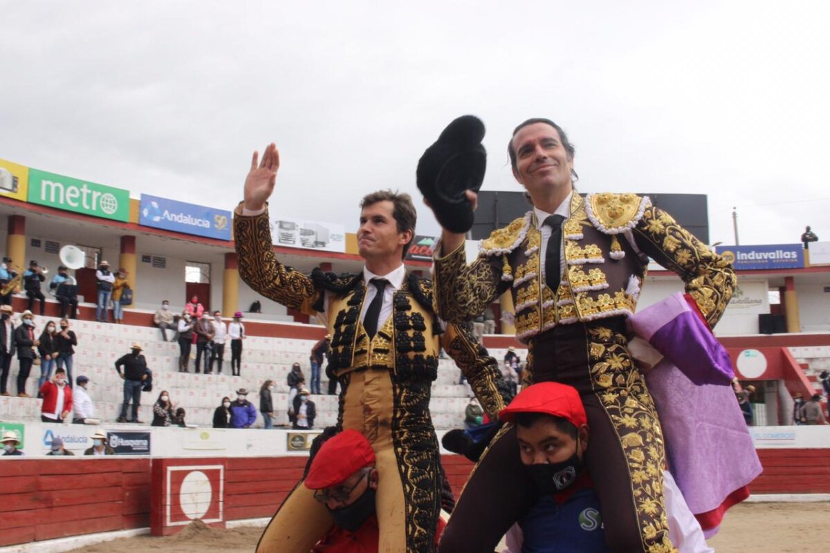 Oficio y clasicismo de Uceda y Luque en Latacunga