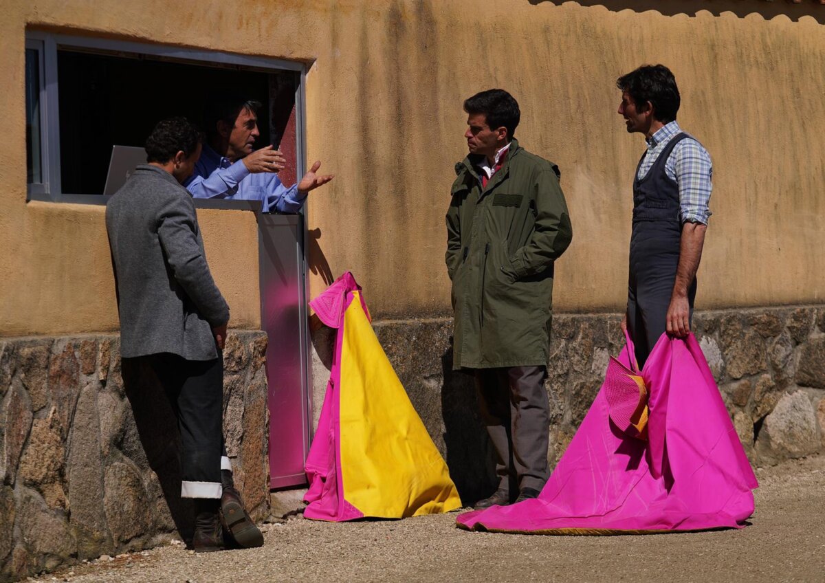 Rafaelillo, Pinar y Lamelas, emocionante preámbulo en Victorino