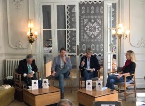 Miguel Ángel Aguilar, Rubén Amón, Roberto Domínguez y Cayetana Álvarez de Toledo.