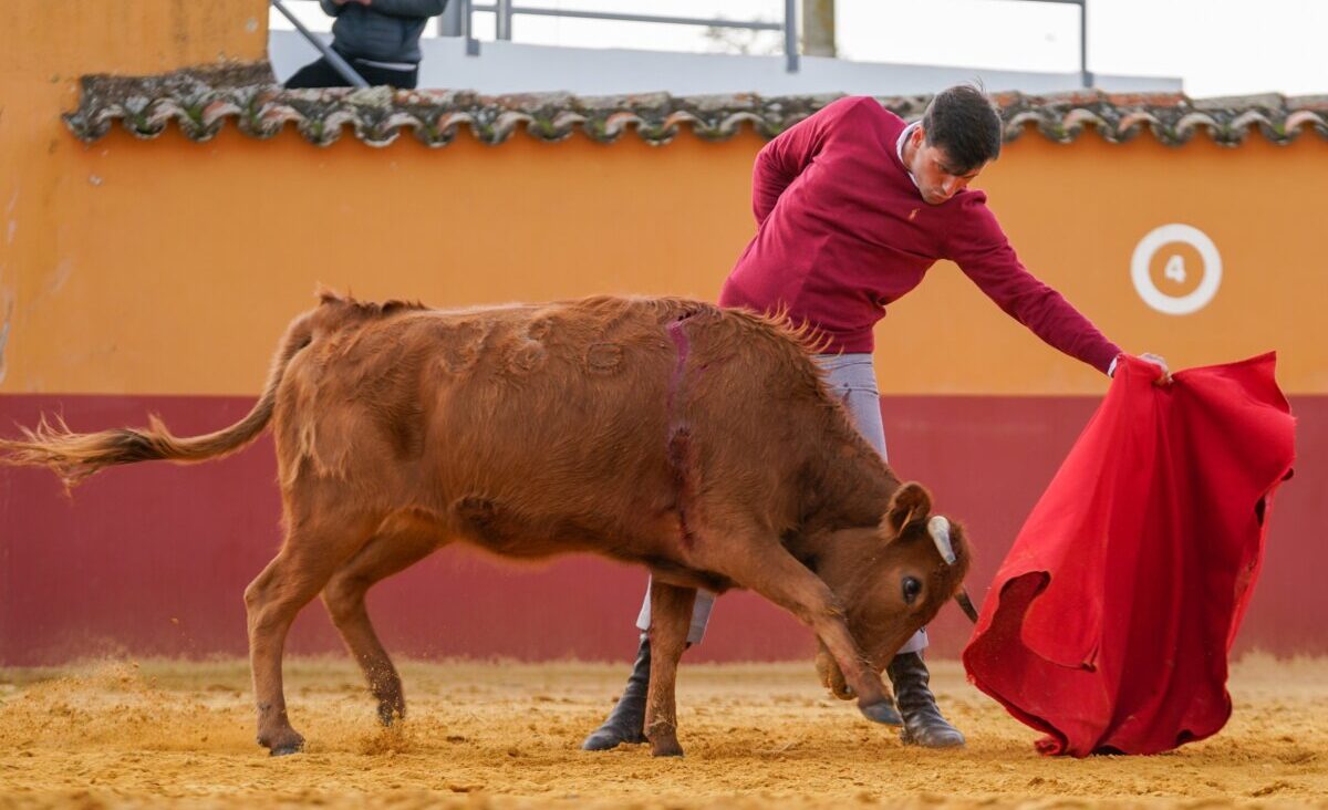 Montero, El Rafi y Leandro rivalizan en el campo antes de Leganés