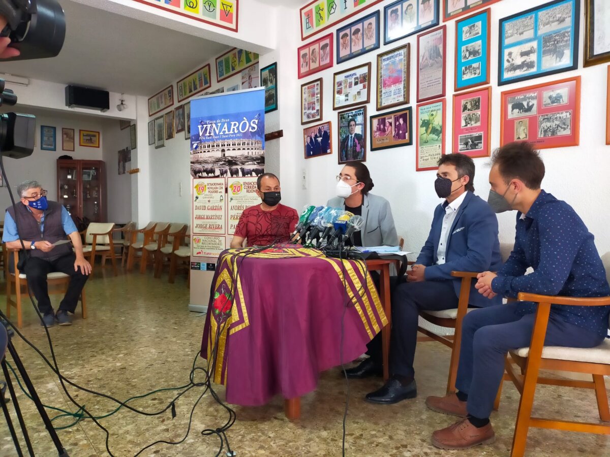 Vinaròs presenta los carteles de su Feria de San Juan y San Pedro