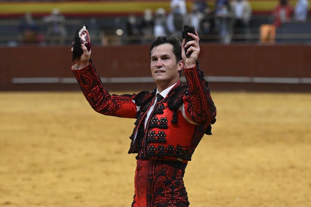 Luque se proclama primer triunfador de San Isidro