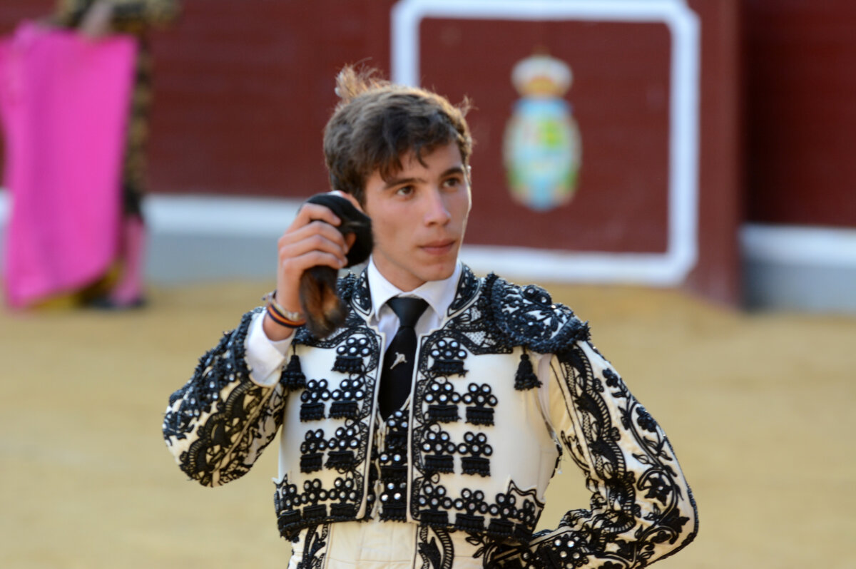 Alejandro Peñaranda, Eric Olivera y una buena entrada, lo mejor en Villaseca