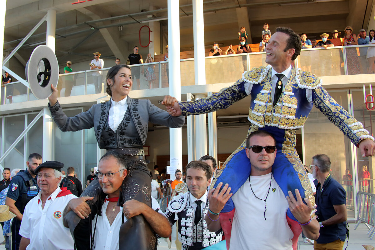 Antonio Ferrera y Núñez del Cuvillo engrandecen la tarde en Lunel