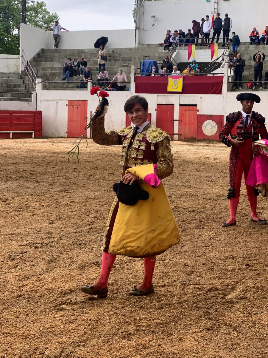 Importante presentación de Marcos Linares en Francia
