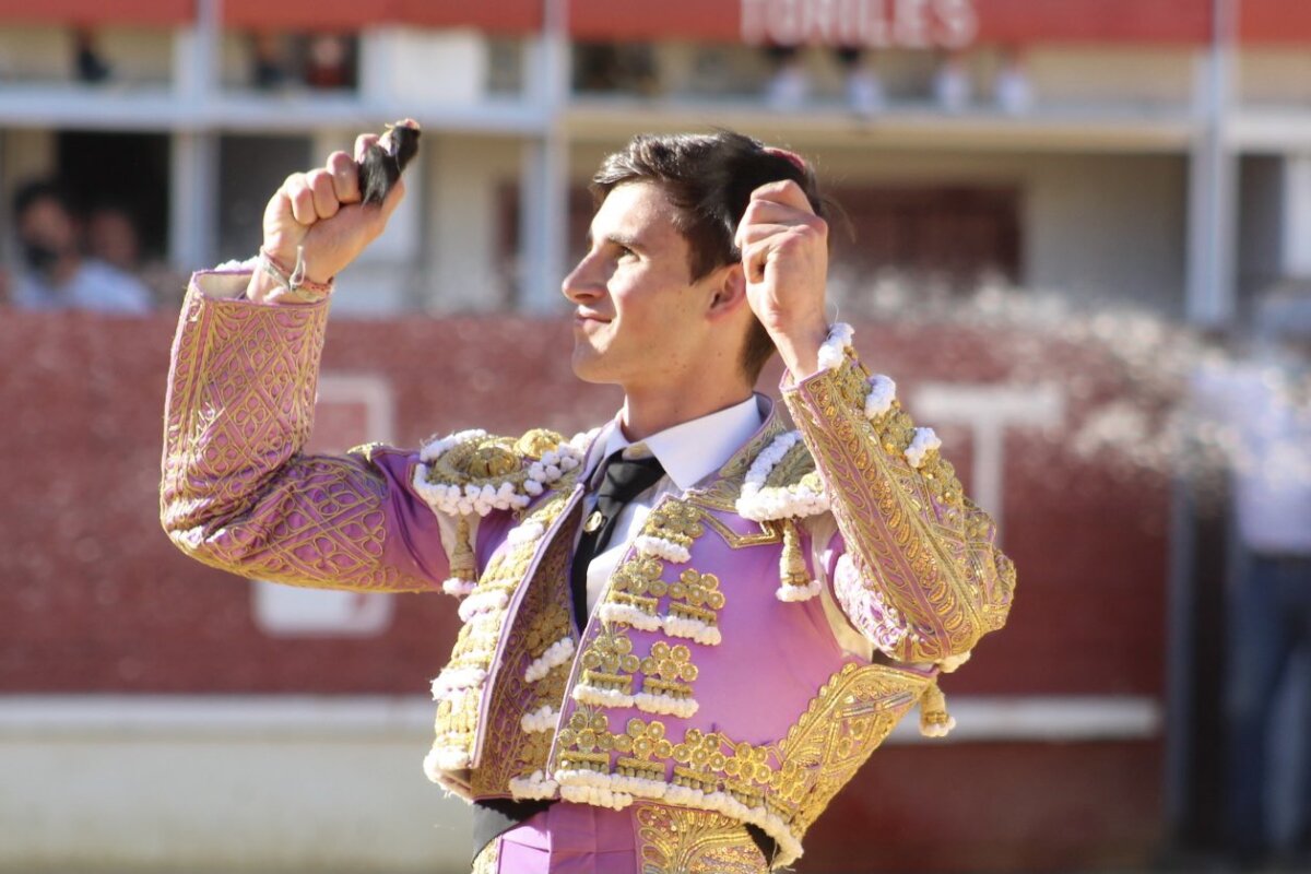 Triple puerta grande en la segunda semifinal del Circuito de Castilla y León