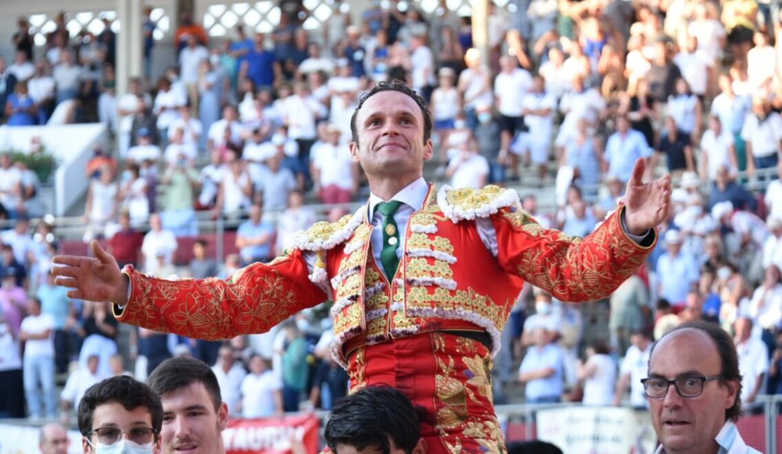 Ferrera o la lidia total en su gesta con los adolfos