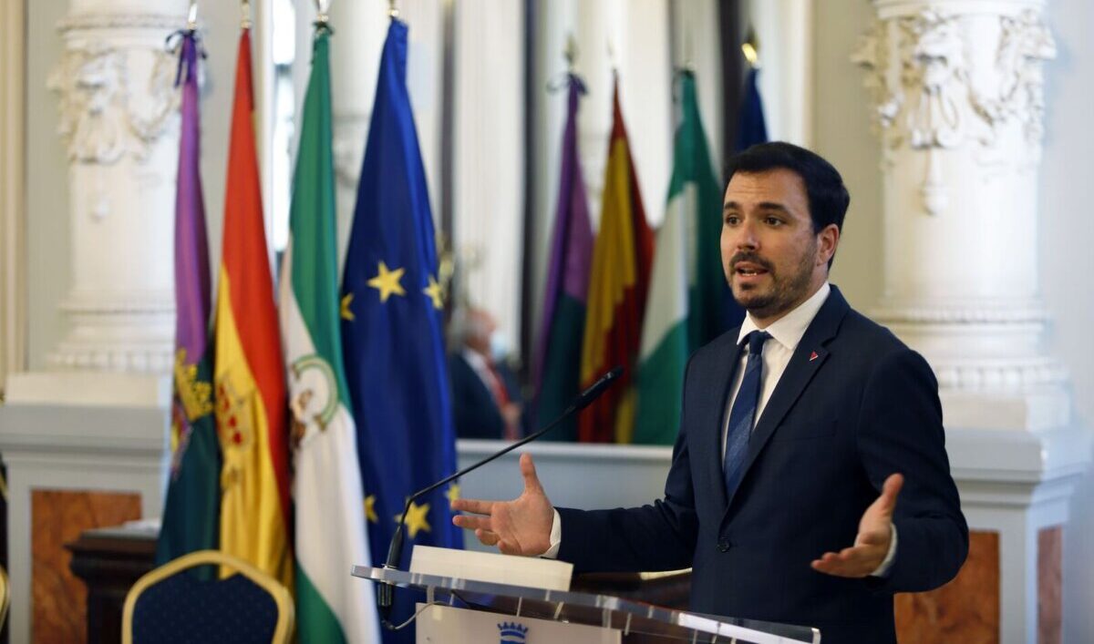 El ganadero José Vázquez desmonta la surrealista teoría del ministro Garzón y la carne