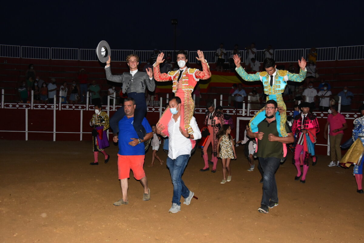 Duarte Fernandes, El Capea y Diosleguarde se reparten dieciséis trofeos en Cantalpino