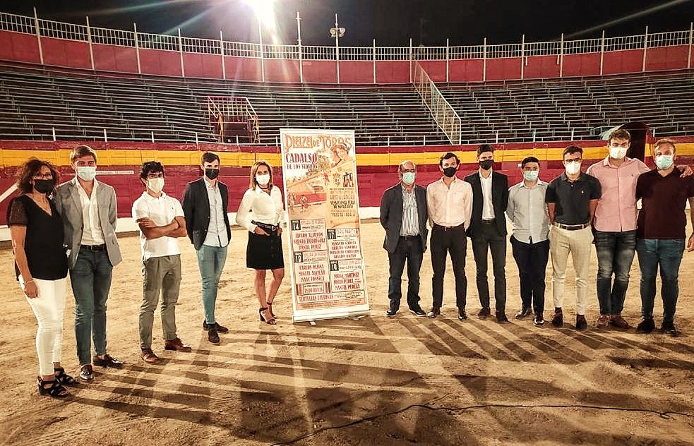 Cadalso de los Vidrios presenta su Racimo de Oro