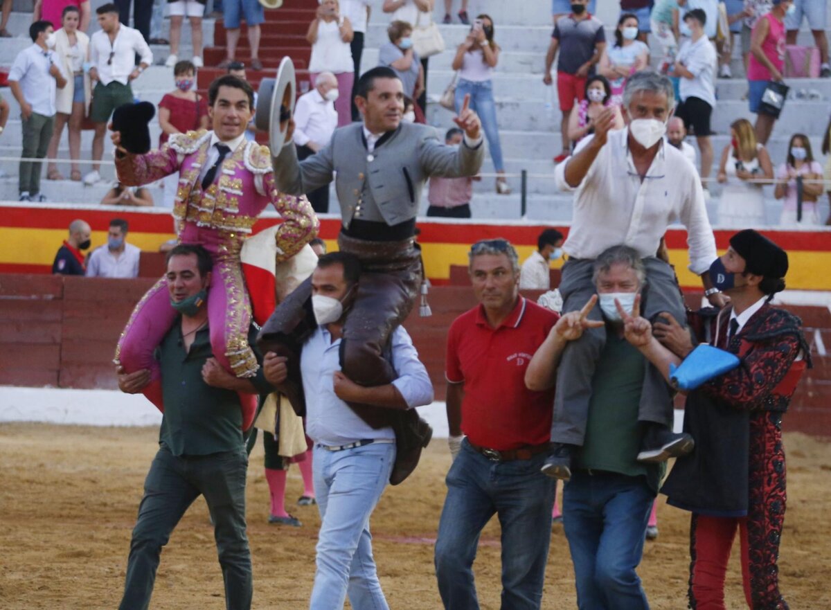 Diego Ventura y López Chaves, puerta grande en Roa de Duero