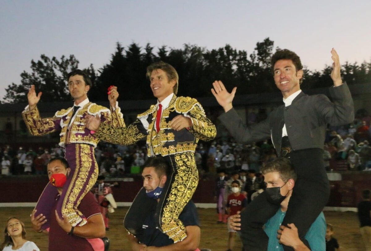 Lluvia de trofeos en Vitigudino