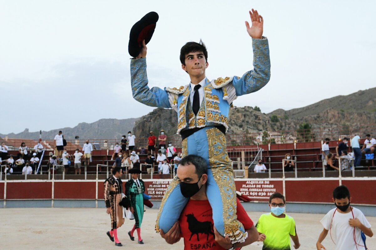 Manuel Perera, nombre propio en la primera semifinal de Blanca