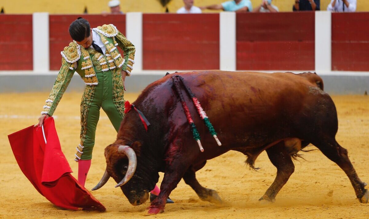 Sergio Aguilar debuta en el apoderamiento con Daniel Crespo