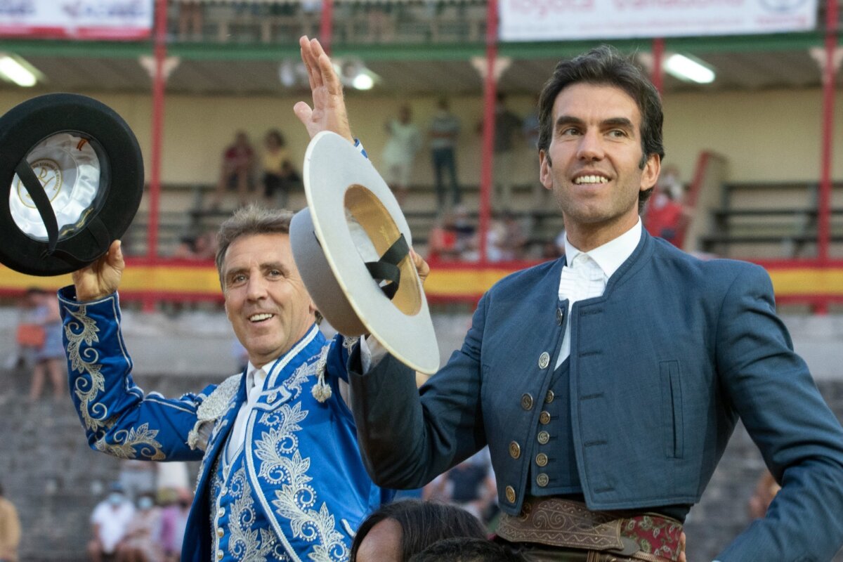 Sergio Galán arrasa y Pablo Hermoso de Mendoza se entrega a la gran corrida de Fermín Bohórquez