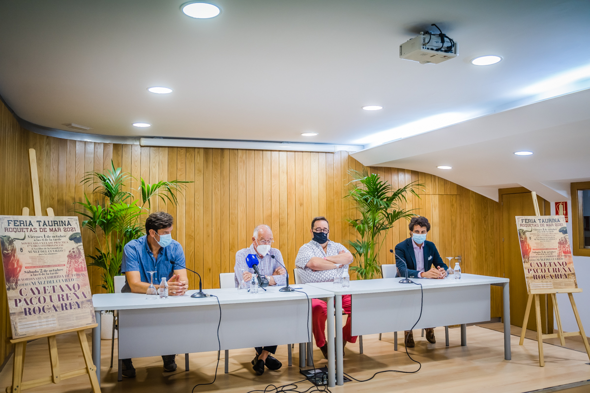 Roquetas de Mar cierra un cartelazo para el 2 de octubre