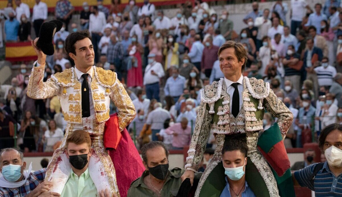 Rufo ambiciona el trono de El Juli en una memorable alternativa