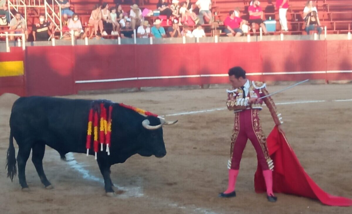 La terna, a hombros en una gran tarde en Mocejón