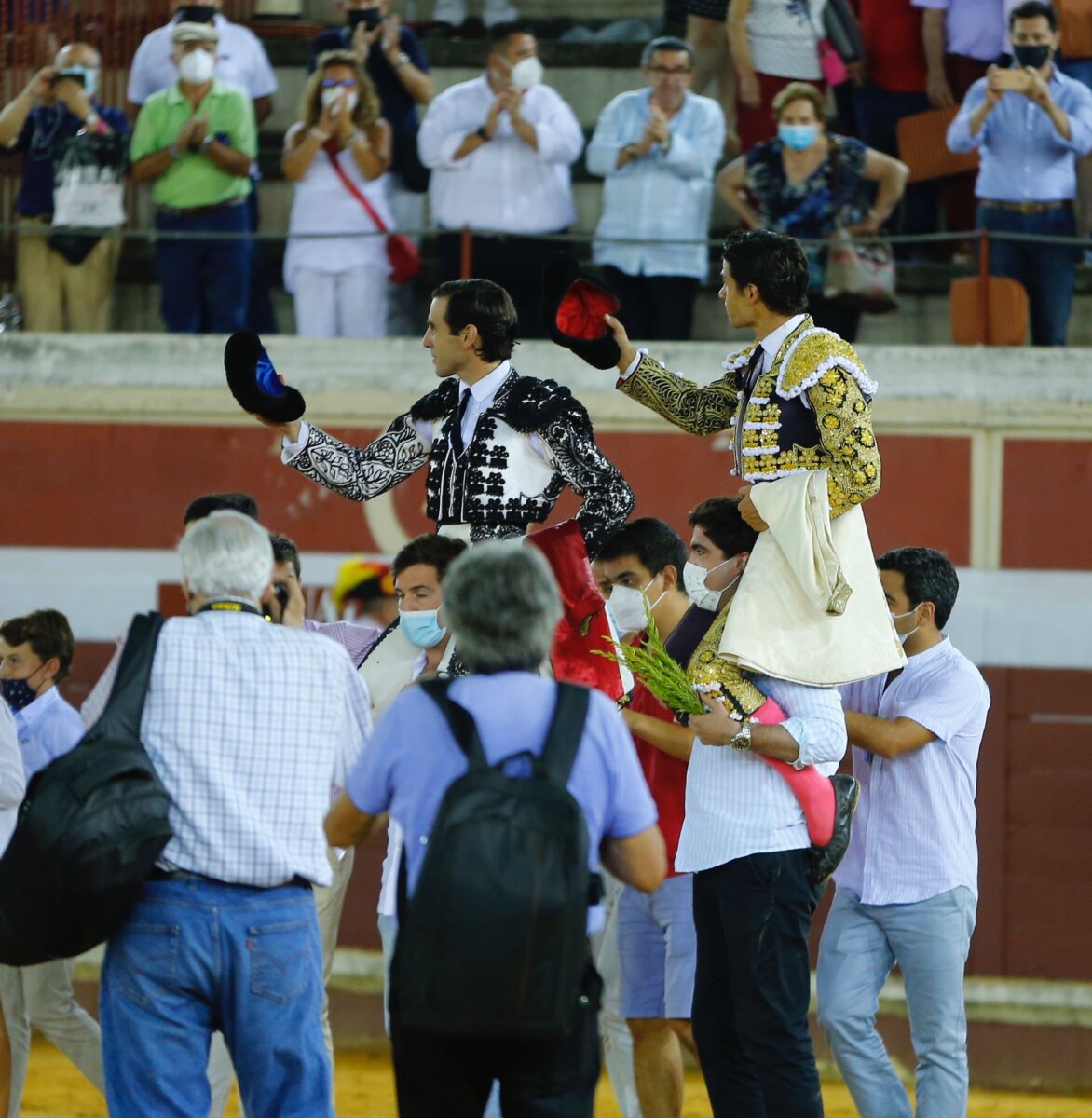 Pablo Aguado y Juan Ortega destronan a Morante en Lucena