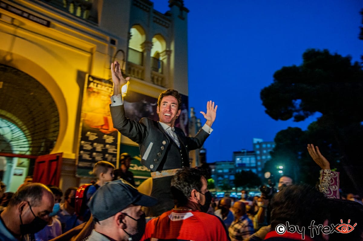 Leonardo, Munera y Lea Vicens, tres rejoneadores con nombre propio