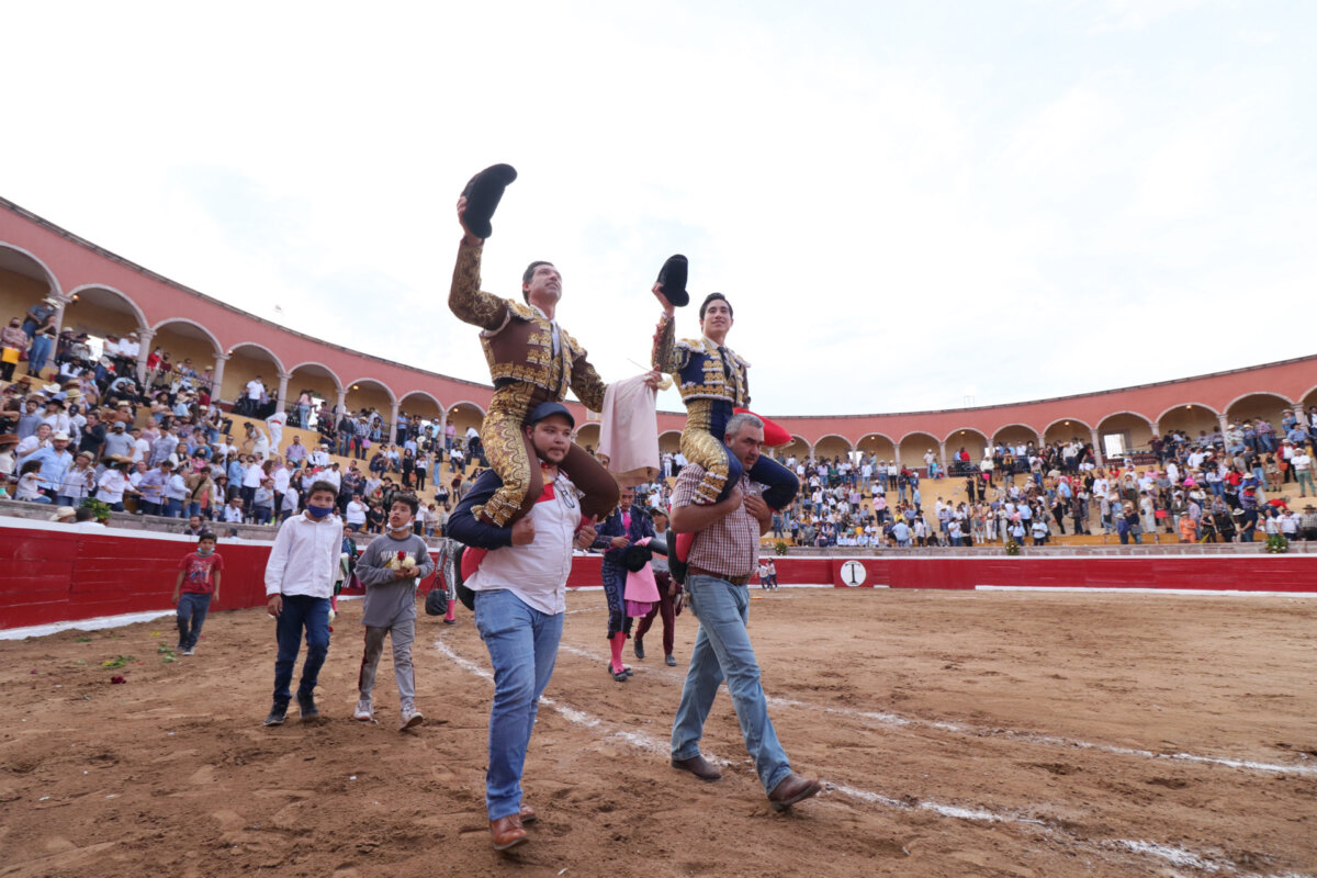 Jerónimo indulta a Carpi, de Pepe Garfias, en San Miguel El Alto