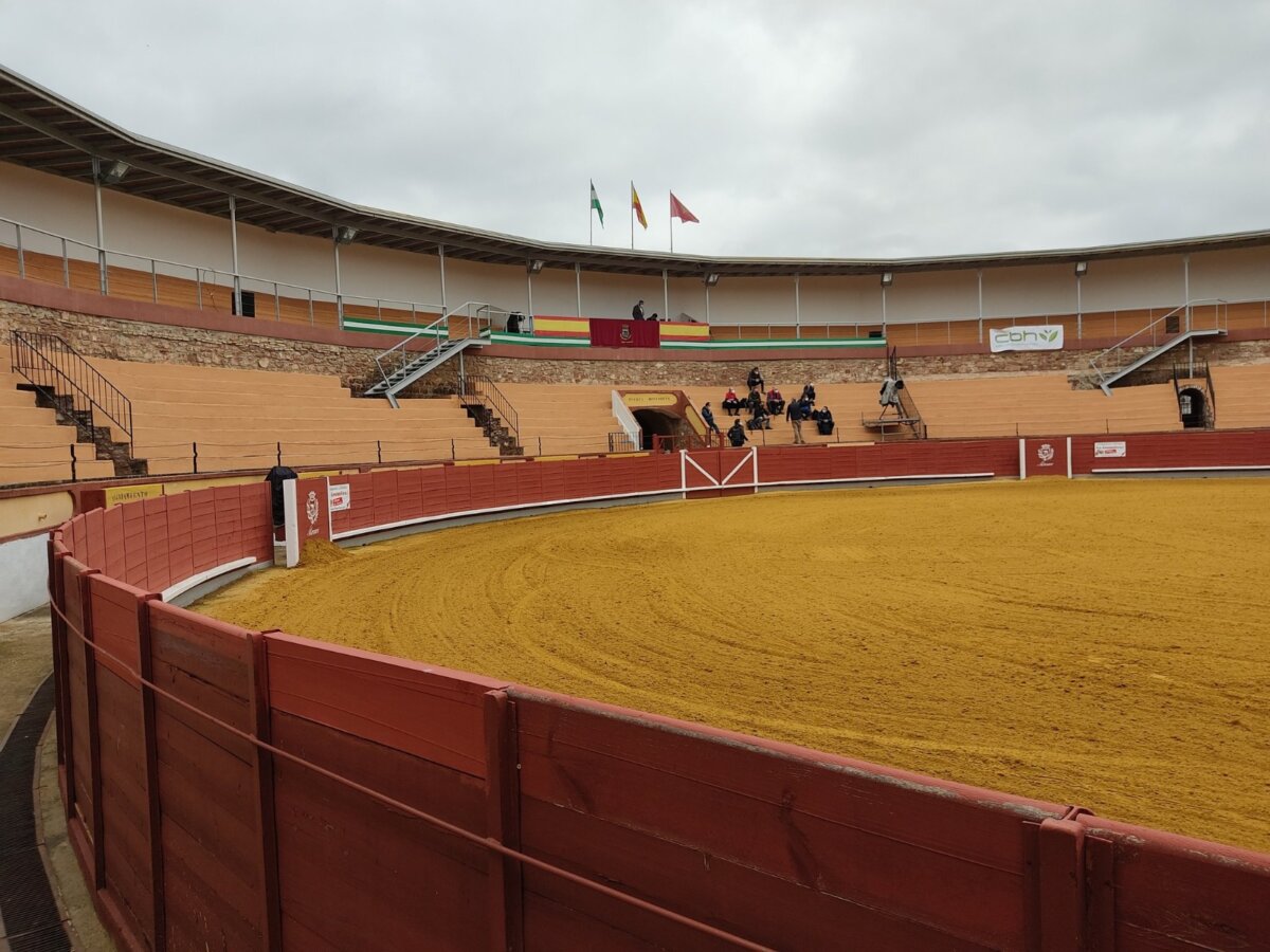 Montoro programa una corrida mixta para el 12 de octubre