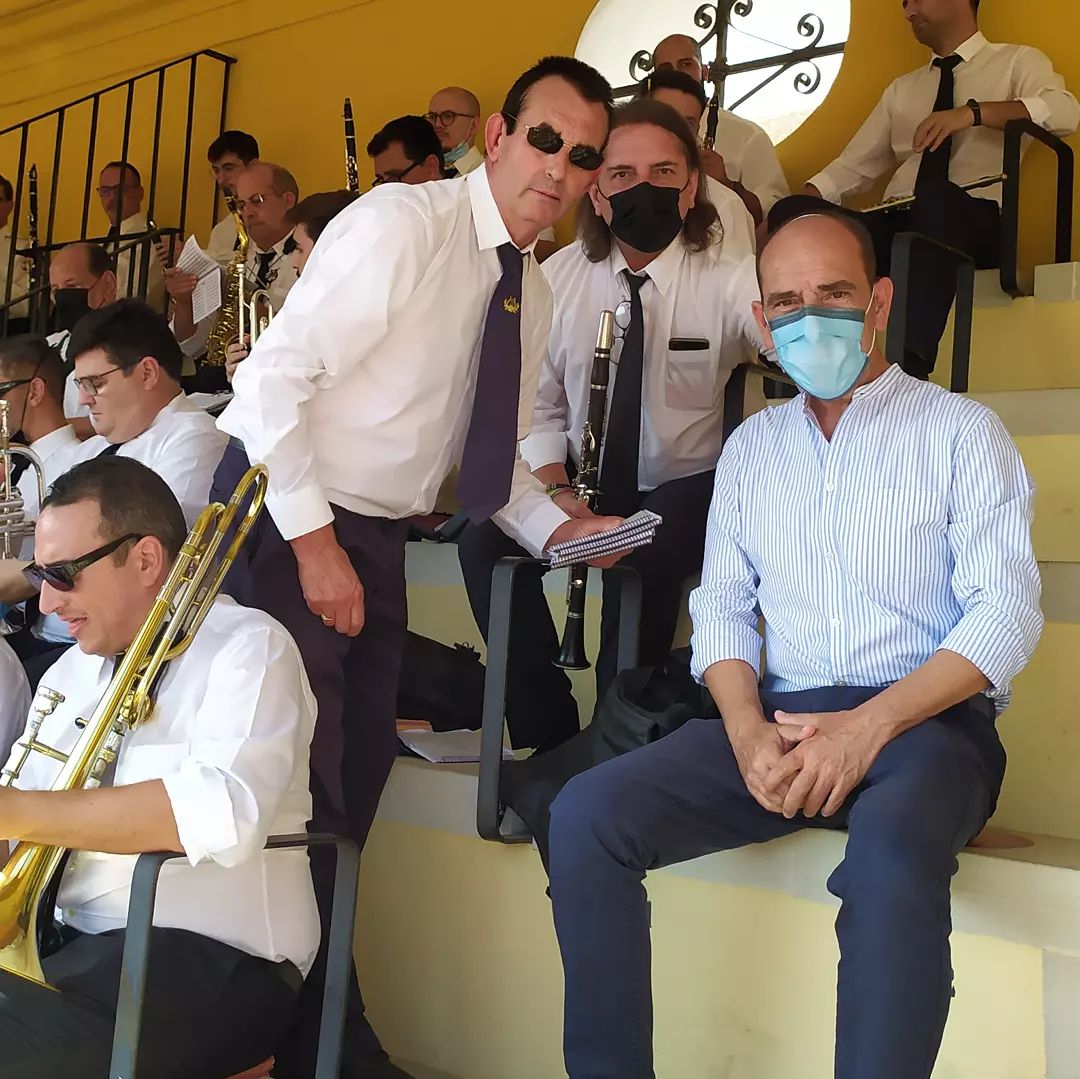 Se estrena el pasodoble "Víctor García Rayo", dedicado al periodista sevillano