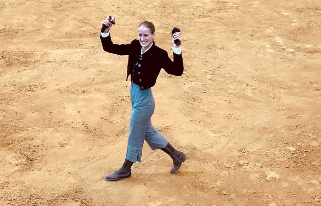 Octavio Chacón y Rocío Romero cortan dos orejas en Samadet, donde Marc Serrano resultó herido