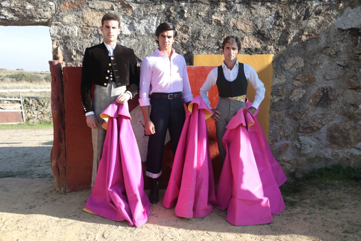 Robleño, Adrián y Colombo se preparan para la final de la Copa Chenel