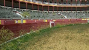 Estado del coso hace unos meses