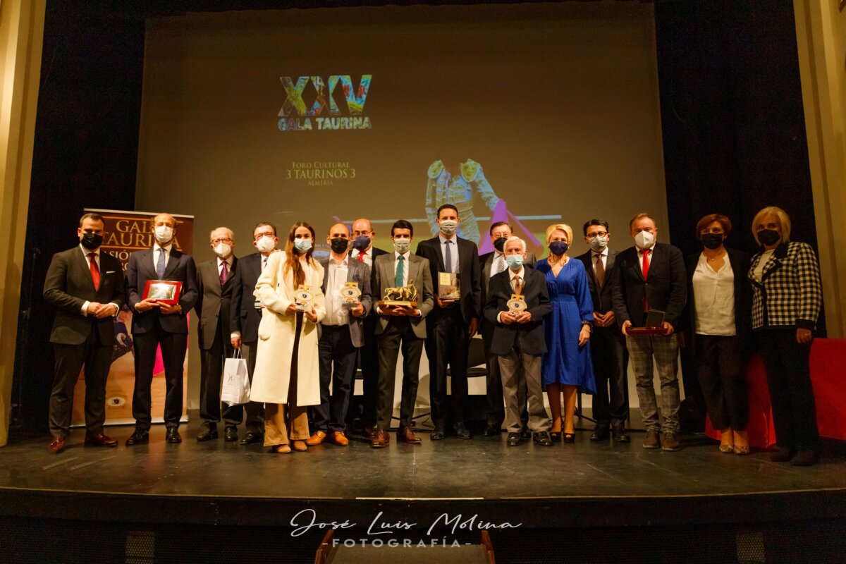 Morante, Alberto García, FTL... premiados por el Foro Cultural 3 Taurinos 3