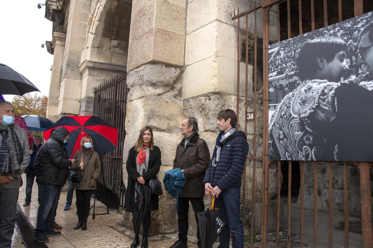 Nimes rinde homenaje a Nimeño II
