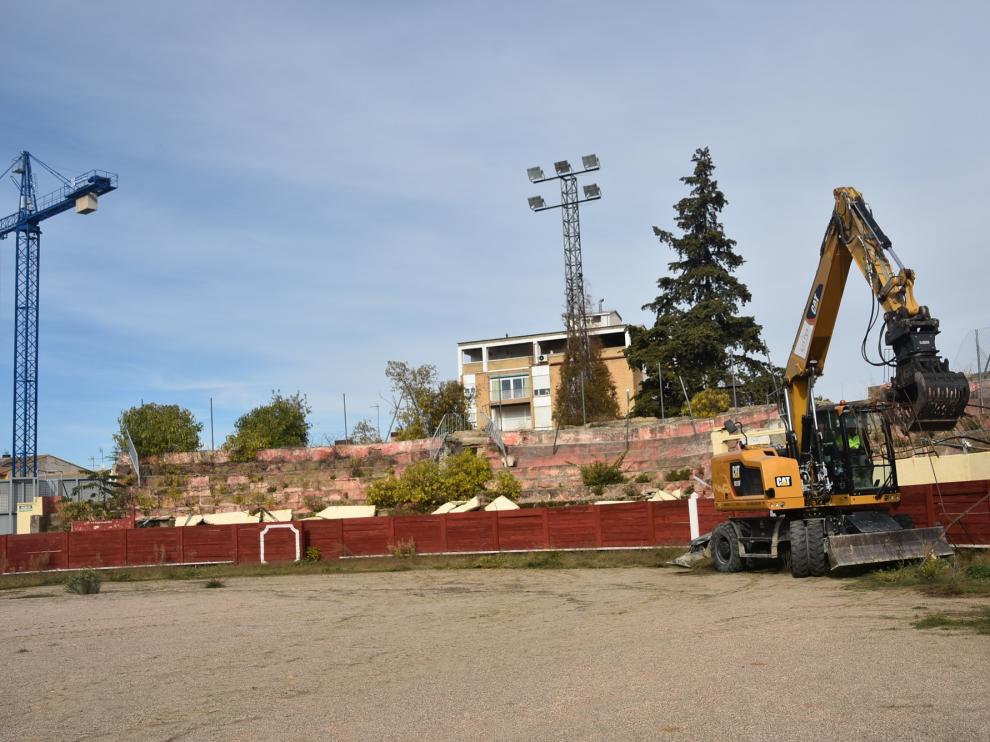 La centenaria plaza de Barbastro inicia su remodelación