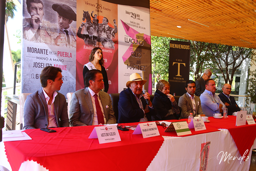 Lujo en la reapertura de la plaza de toros de Provincia Juriquilla
