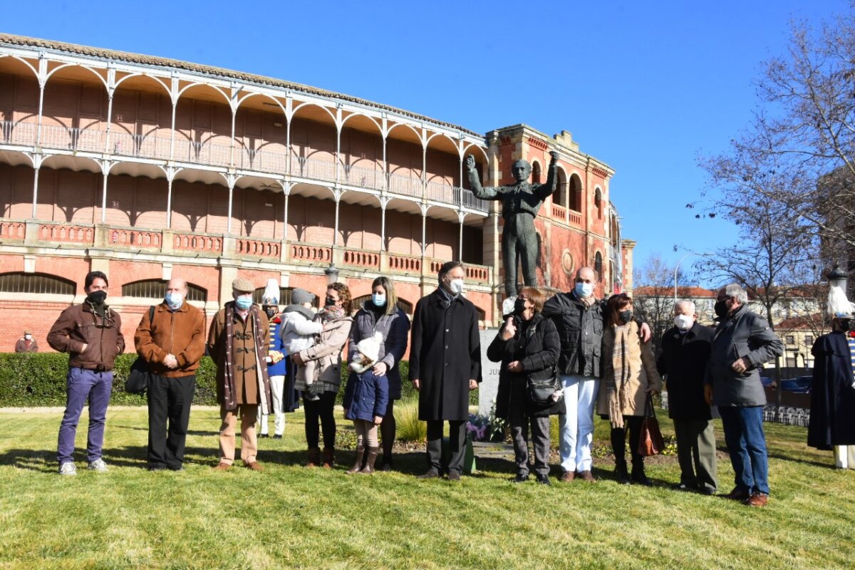Salamanca sigue recordando el legado de Julio Robles