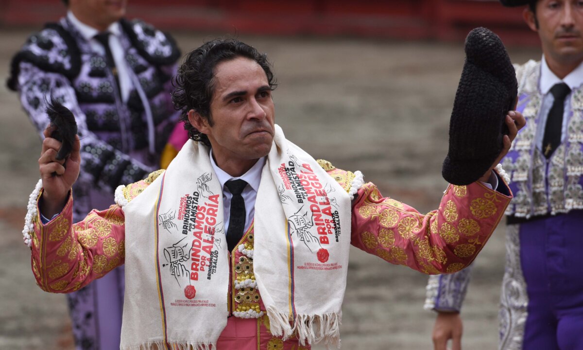 Andrés Manrique, primera oreja de la feria de Manizales