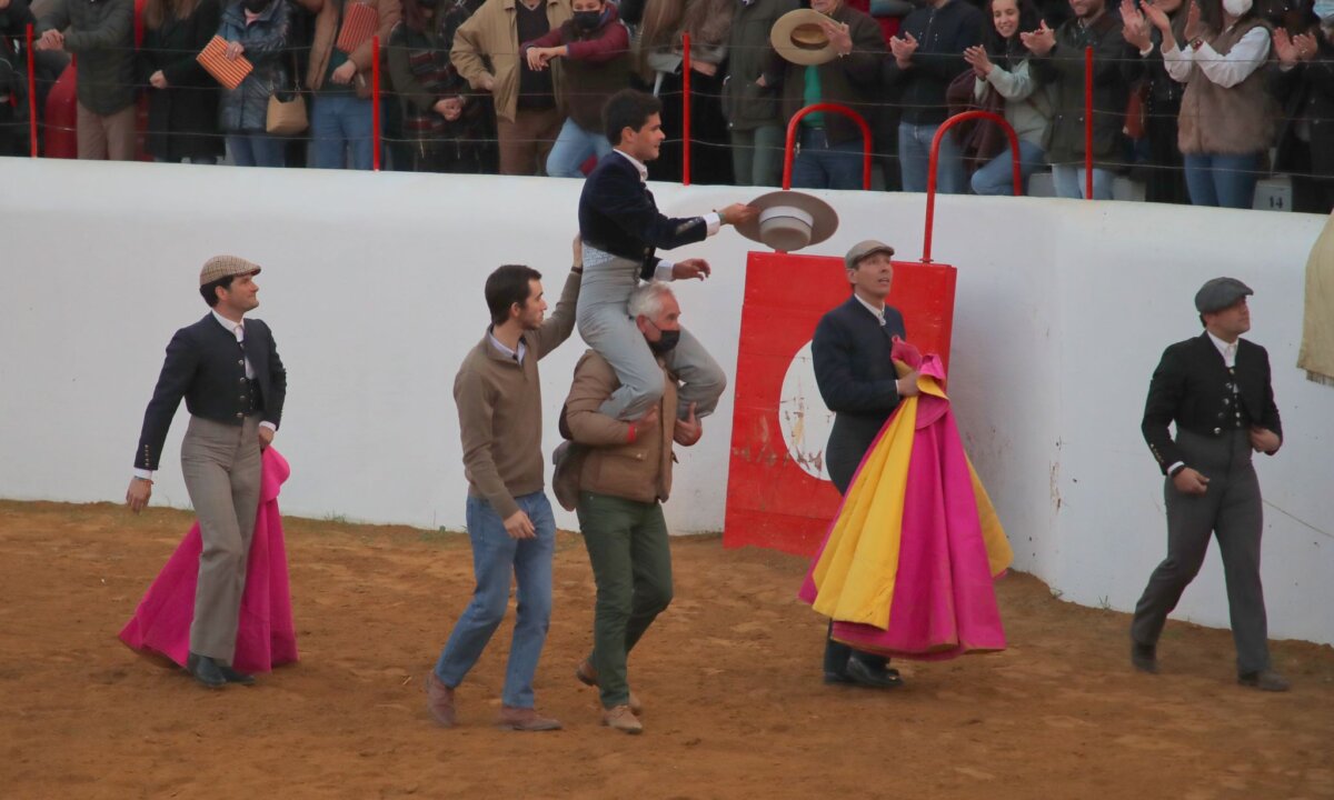 Juanito destaca en un gran festival en Mourao
