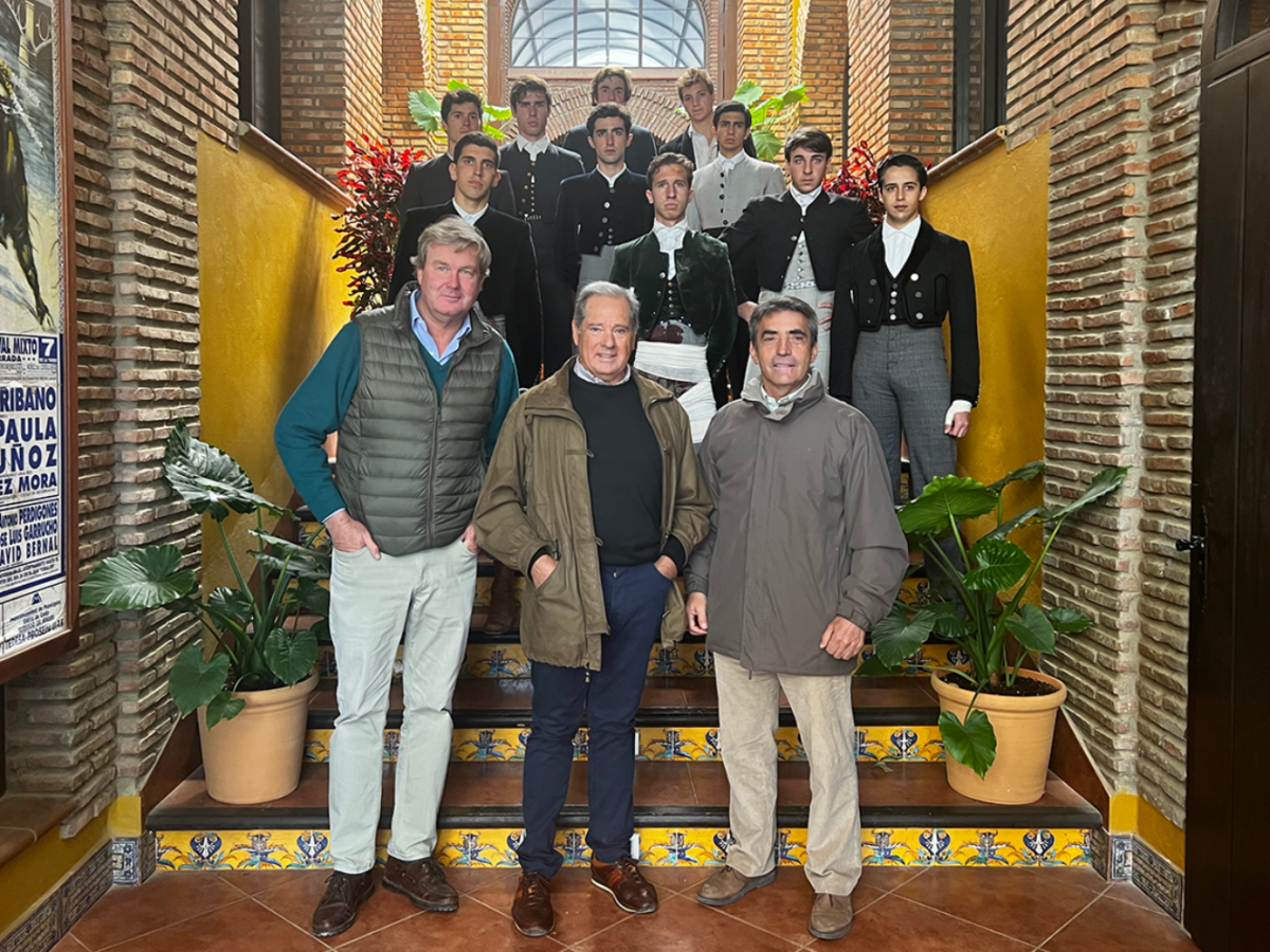 Paco Ojeda apadrina el Circuito de Andalucía : "Todos los toreros tenemos algo, lo que hace falta es sacarlo y sorprender"