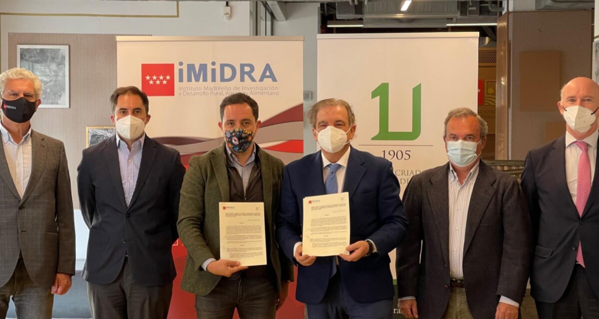 La Comunidad de Madrid y la UCTL firman un convenio para la mejora genética del toro