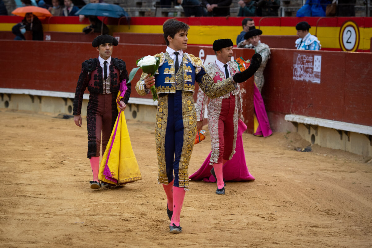 Manuel Caballero, otro golpe de atención en la novillada de Castellón