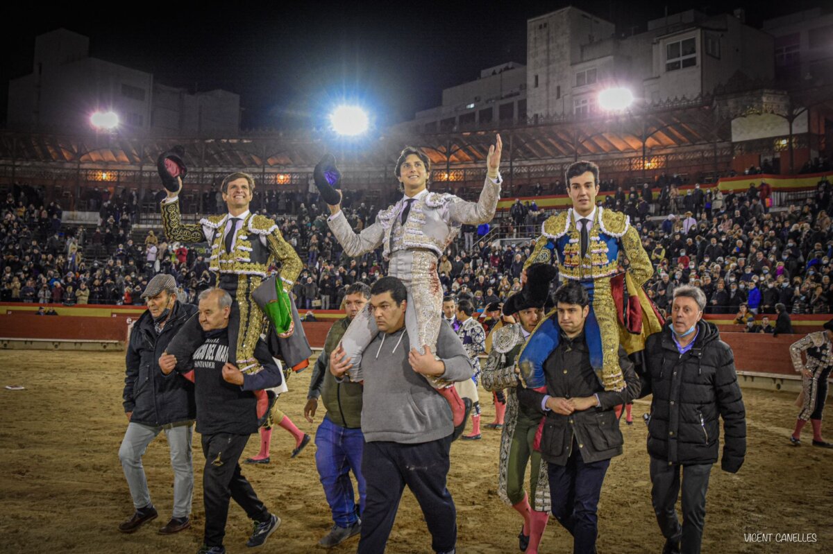 Juli, Roca Rey y Rufo, pletórica tarde en Castellón