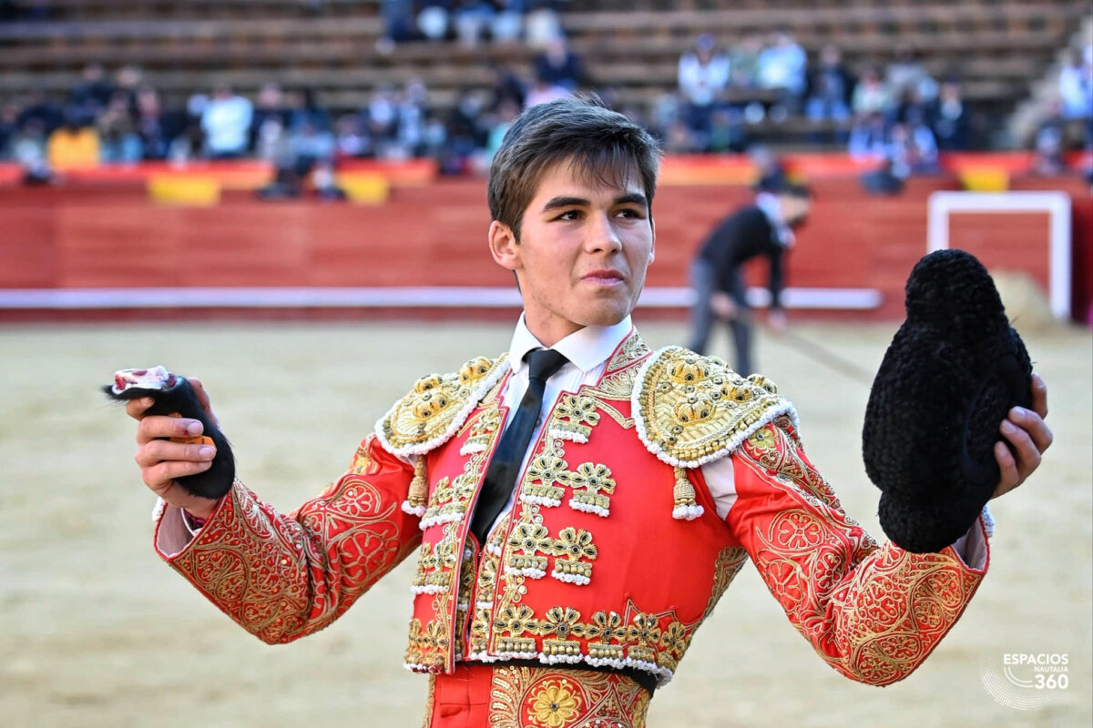 Manuel Caballero y Jarocho, de casta les viene