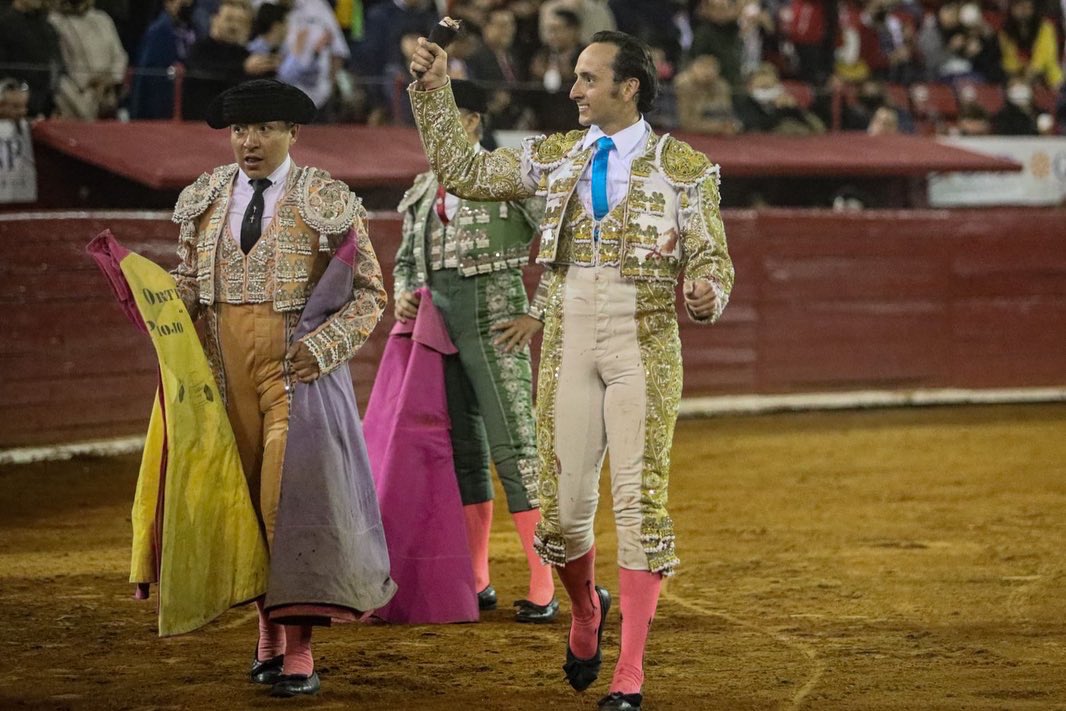 Oreja para Rodrigo Ortiz y buen debut en Insurgentes de Jorge Martínez