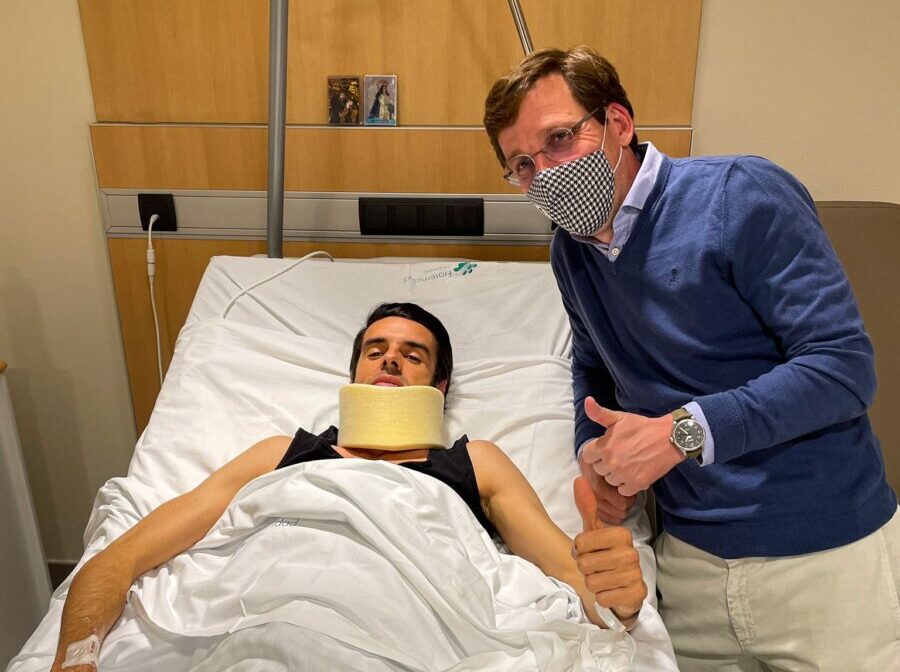 Emilio de Justo recibe la visita de José Luis Martínez-Almeida