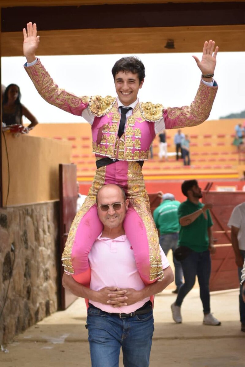 García Pulido abre la primera puerta grande en la segunda fase del Circuito de Madrid