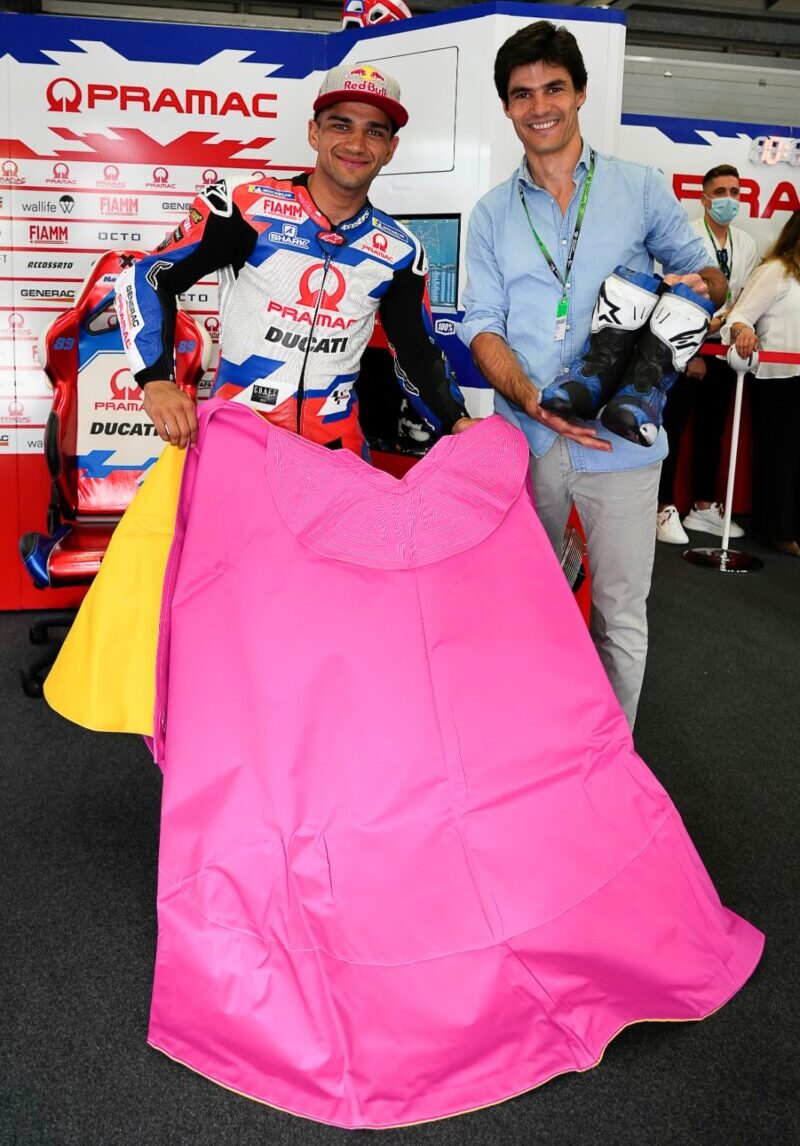 La tauromaquia se cuela en el Gran Premio de España de Motociclismo