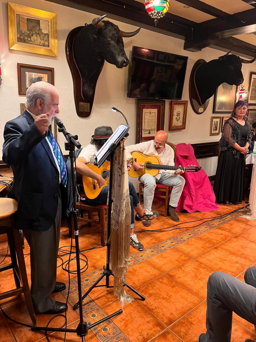 El Exmo. Club Taurino de Bilbao celebra el recital "Miguel Hernández y Manolete: versos, toros y toreros"