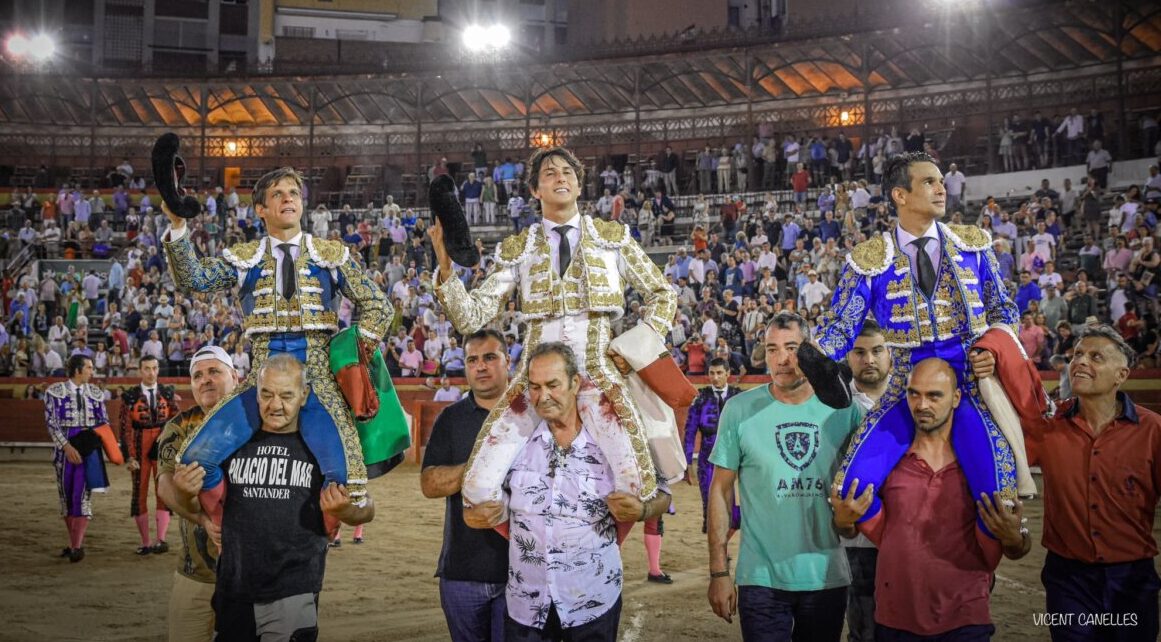 Juli, Manzanares y Roca Rey encienden la Feria de San Juan en Castellón
