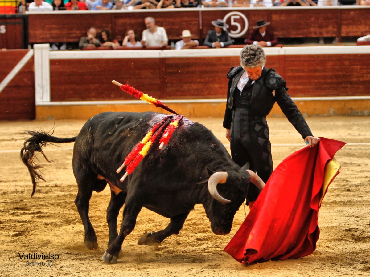 El diestro Rubén Sanz, protagonista en el Club Taurino Estellés